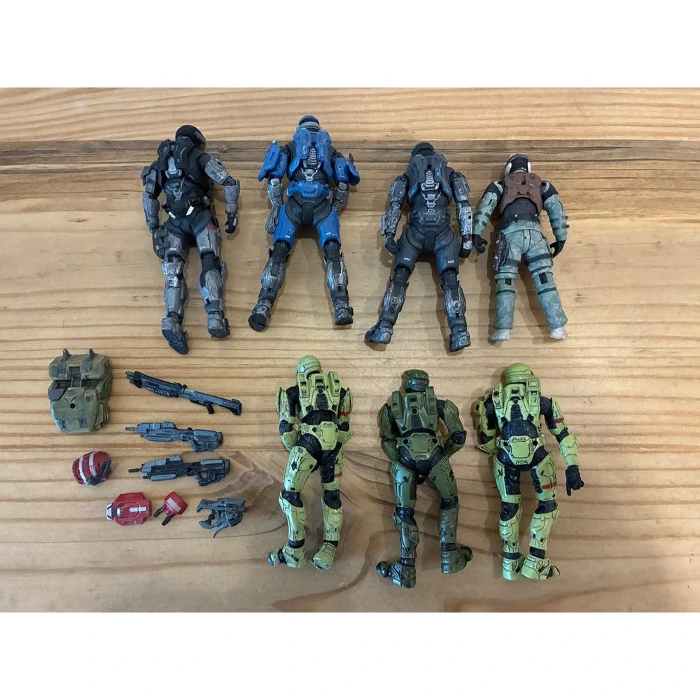 Halo Action Figure Lot 7 Figures Master Chief Spartan Noble Team Accessories